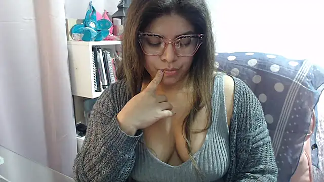 katteangellat - KatteAngelLat's free webcam