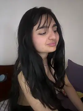 Clementyne30's Live Sex Cam Show