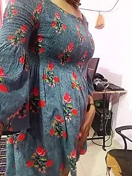 gulabo-Queen webcam