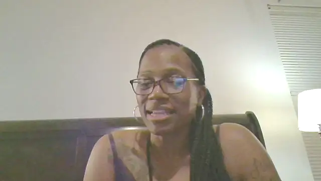  SweetCandy85 chat room