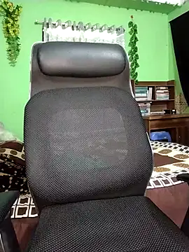 Idhika-Paul