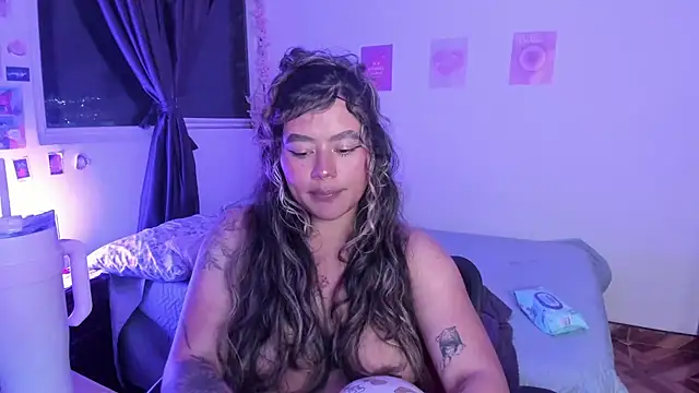 StephaniFox