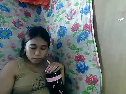 Pinay_Skinny18