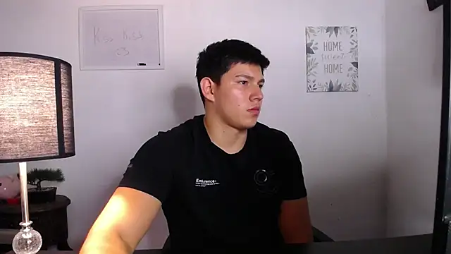jamescr_ - JamesCr_'s free webcam - UK Sex Cams