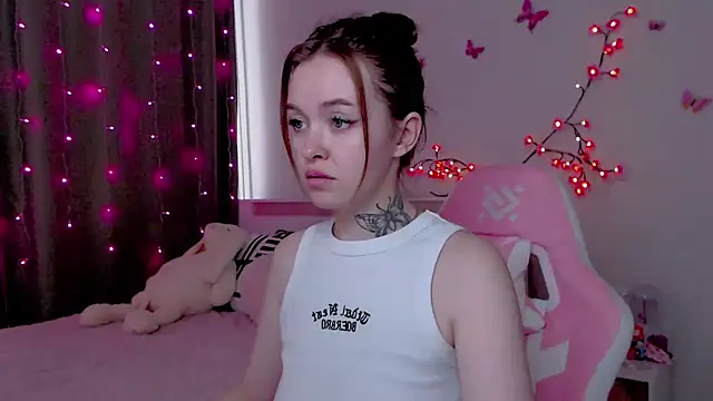 Naughty_Mable