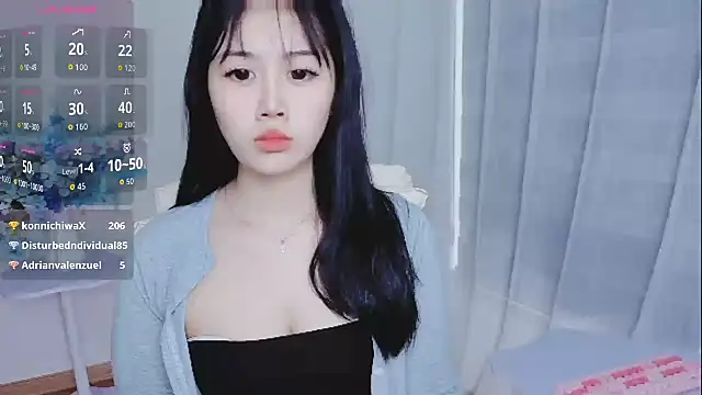 Crystal_Lea