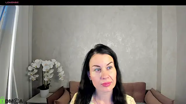 Stella_Leon