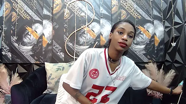  Lilmisbaddyxxx chat room