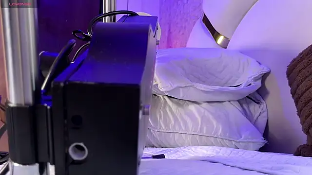 kity_lovee1 - Kity_lovee1's free webcam