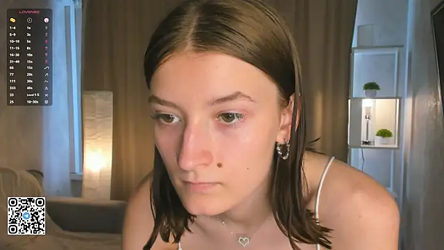 AnnaleeJennie