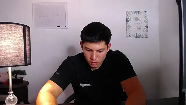jamescr_ - JamesCr_'s free webcam