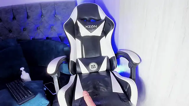 SafiroBlake