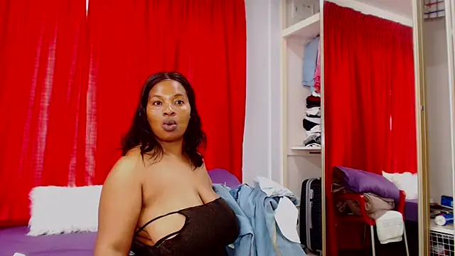 SexyBustyBoobs