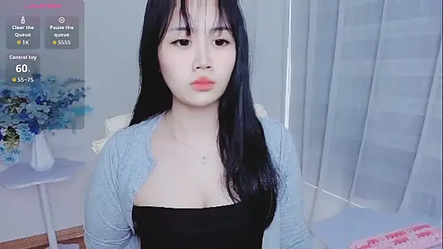 Crystal_Lea