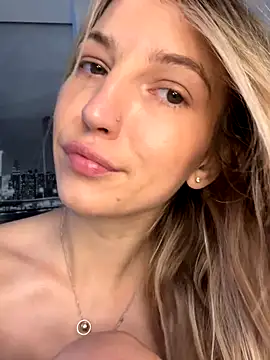 Adelina0001