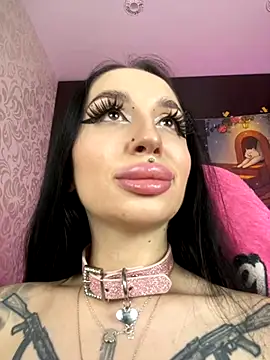 Molly__Moon