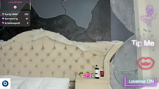 AmbarFoxx_