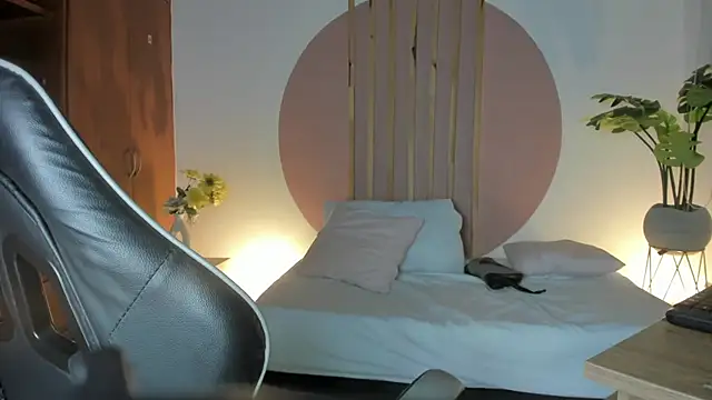 kiara_mirren