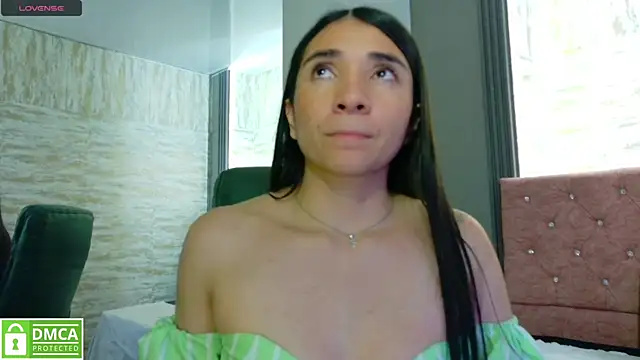Aurora_jones11