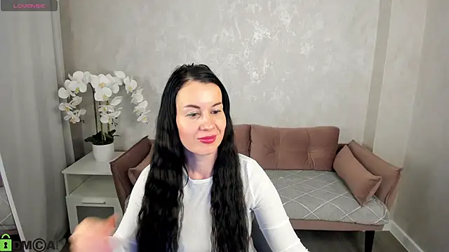 Stella_Leon