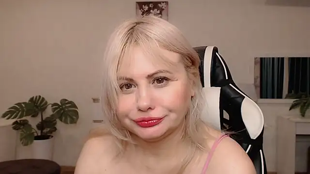 Lola_Richie