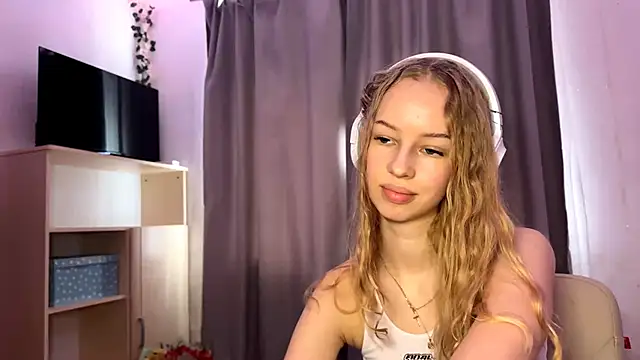 lunacrave - LunaCrave's free webcam