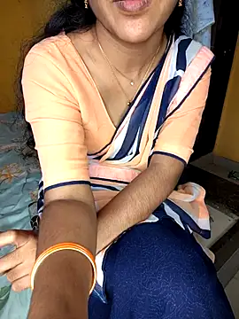 Telugu-Rowdy-pilla