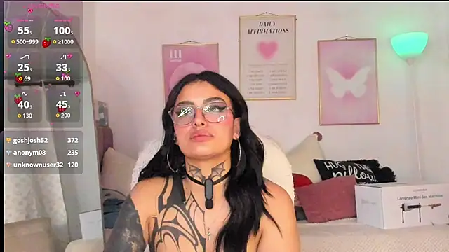 hinataw33d01 - Hinataw33d01's free webcam - UK Sex Cams