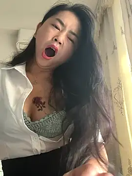 dhjm168 - DHJM168's free webcam