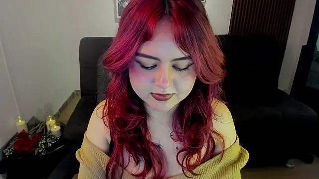 crimson_tati_