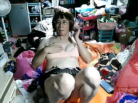 jamescheng27390 - Jamescheng27390's free webcam - UK Sex Cams