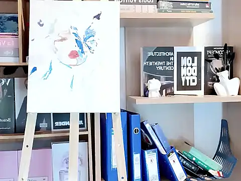 Lush-Office