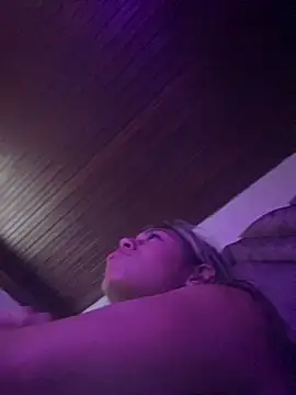 ZoeMillerPink_