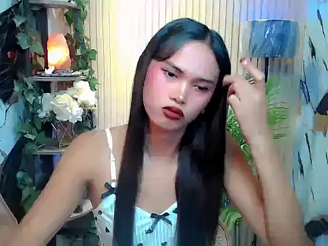 urcutie_sandraxx - Urcutie_sandraxx's free webcam
