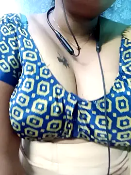 tamil_Vennila