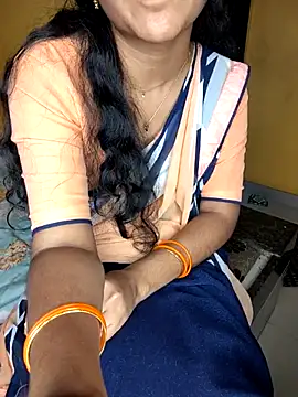 Telugu-Rowdy-pilla
