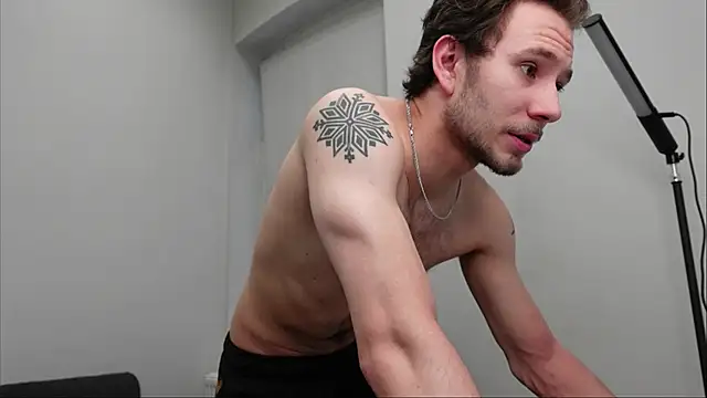ethan_fyre - Ethan_Fyre's free webcam