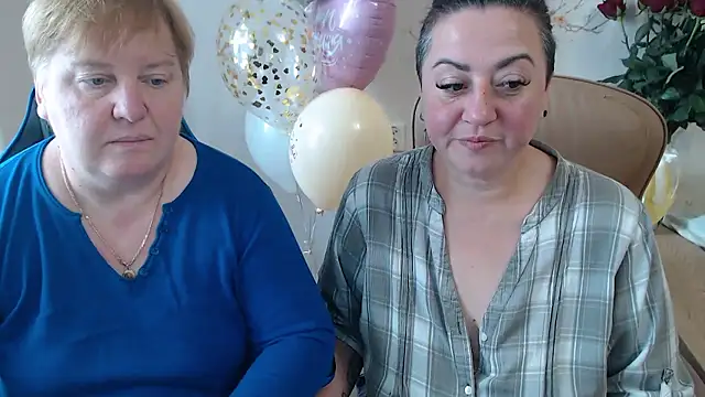 Bertie_Adeline Live Webcam on Stripchat
