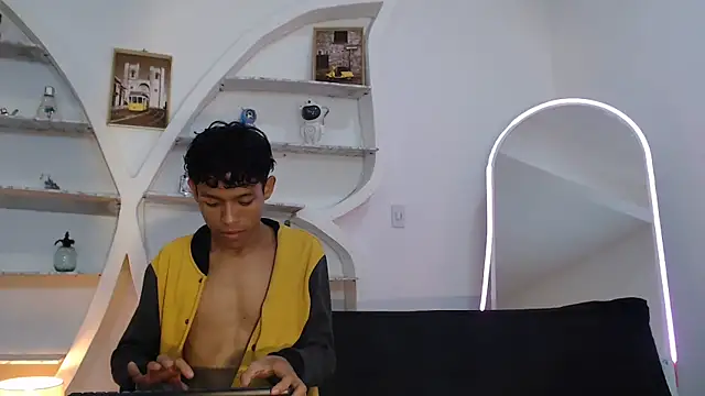 BEAUTY_BOYS1
