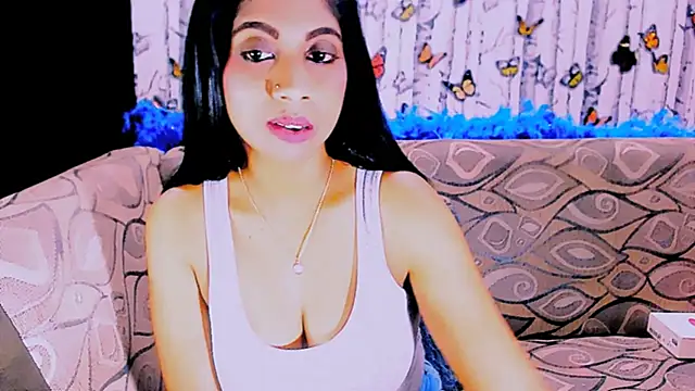 luscious_lipsxx - Luscious_lipsxx's free webcam - UK Sex Cams