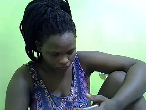 queendebbie
