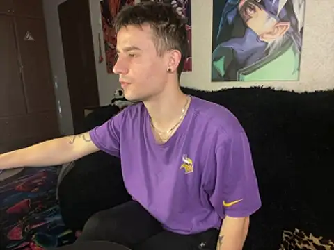 mike_severi2 - Mike_severi2's free webcam - UK Sex Cams