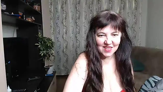 illusionq - Illusionq's free webcam - UK Sex Cams