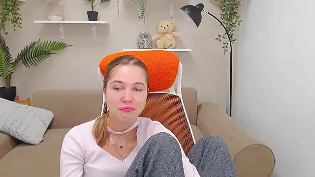 spicy_lexi - Spicy_Lexi's free webcam - UK Sex Cams