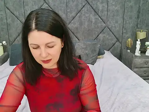 Nina_Stane