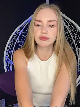 MilaMoone