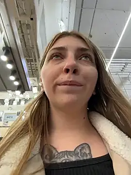 sunny___bunny (F young) - Slide finger in tight ass hole