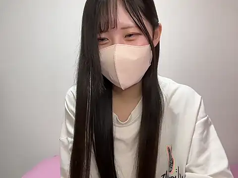 noa_uxu (F teen) - 上の服ぽい💕谷間寄せちゃう💕