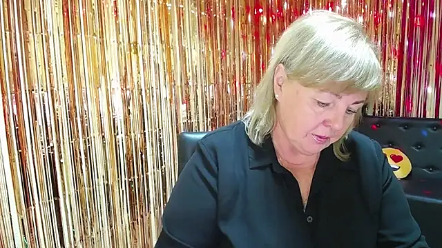 milenawedxy (Ask my age) - sexy dress