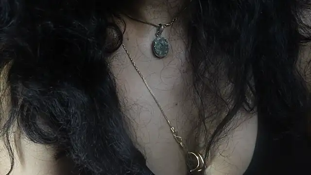 -AyeshaSinghania-